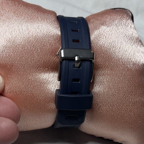 Armitron Sport Women's Digital Chronograph Resin Strap watch black/teal - Picture 5 of 8